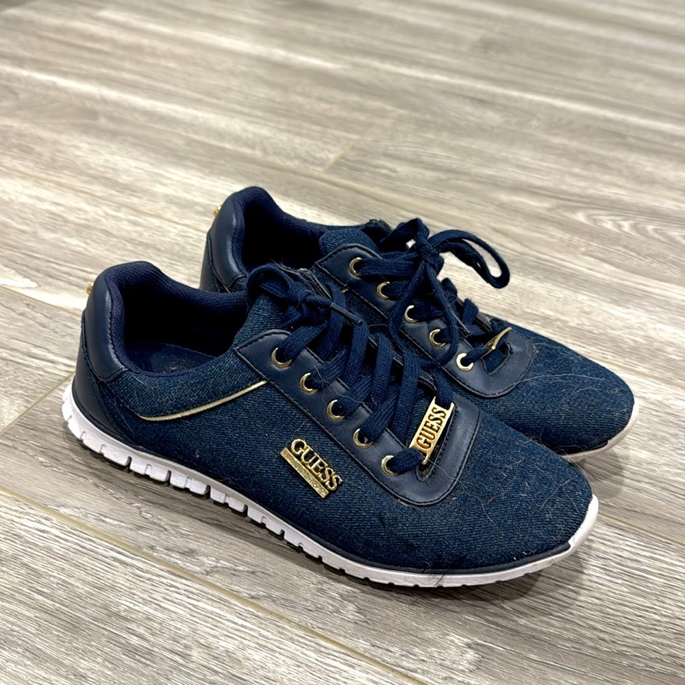 Guess Blue Sneakers Sleek Design Minimalist Style